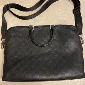 Men’s Louis Vuitton Laptop Bag black